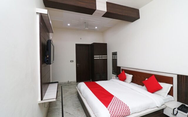 Pratap Inn by OYO Rooms