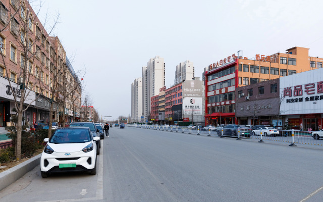 Shankee Hotel (Wansheng Market)