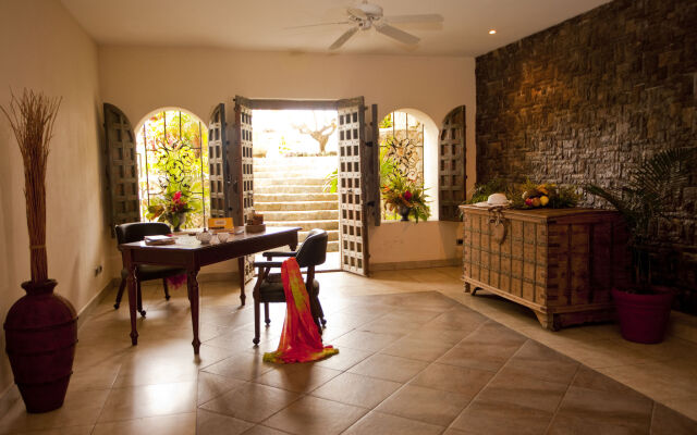 Parador Nature Resort and Spa