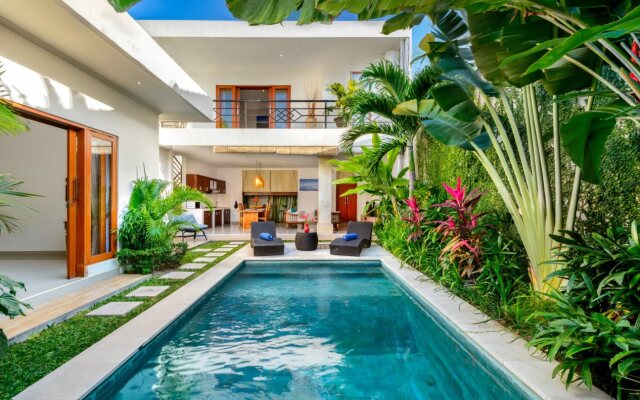 Pino Residence Seminyak Bali