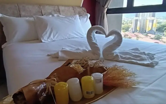 The Horizon Ipoh Dual L13A by Grab A Stay