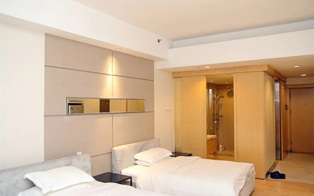 Private-Enjoyed Home Apartment Hotel of R&F Wales Apartment