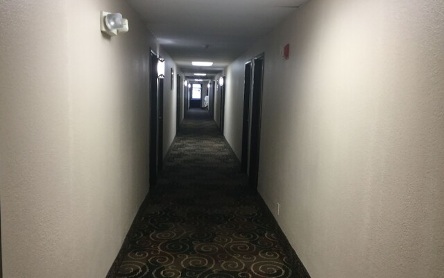 Super 8 Youngstown Austintown