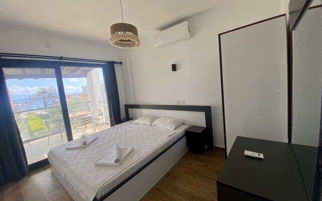 Kemancı Suites & Restaurant & Beach