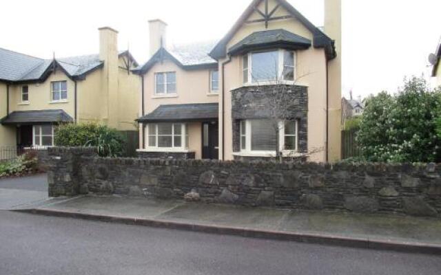 Foleys Ardmullen Manor Houses