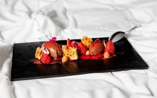 Emporium Hotel South Bank