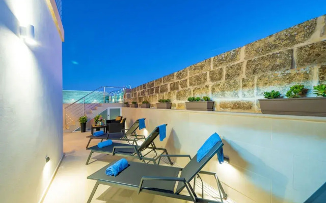 C4 Retreats by Georges Boutique Living
