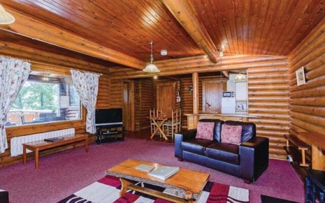 Penllwyn Lodges