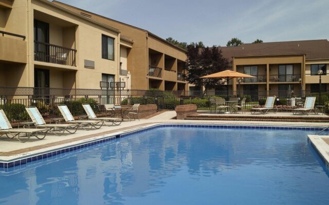 Courtyard By Marriott Augusta