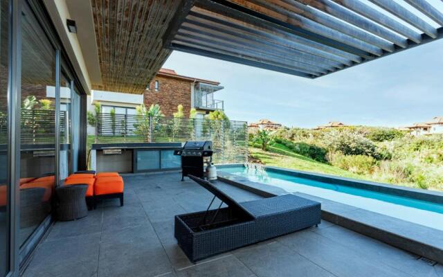 10-11 Ocean’s Edge, Zimbali – 8 Bedroom