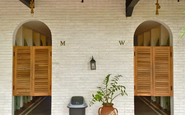 White Penny Hostel