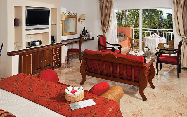 Paradisus Rio De Oro Resort & Spa