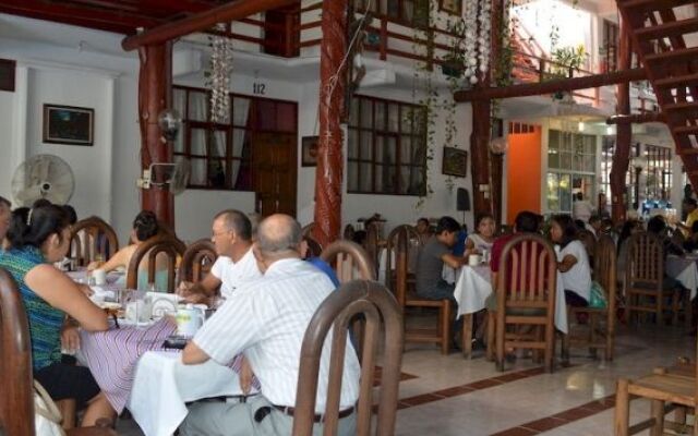 Hotel & Suites Bello Caribe