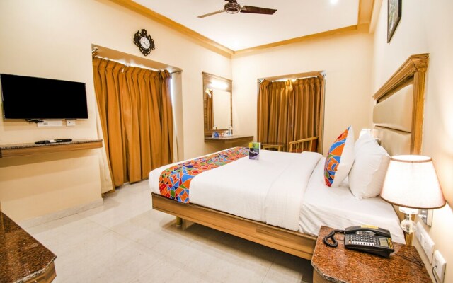 FabHotel Bairav Grand Aarapalayam