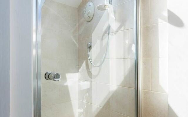 Veeve - Kensal Delight