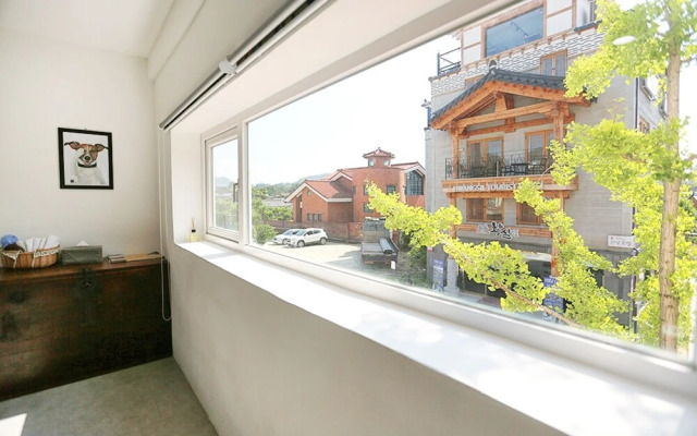 Jeonju Hanok Village Kkol Guesthouse