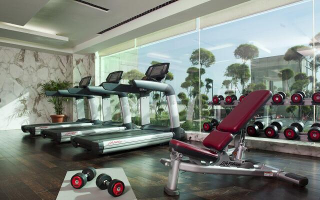 Crowne Plaza Hotel New Delhi Okhla by IHG