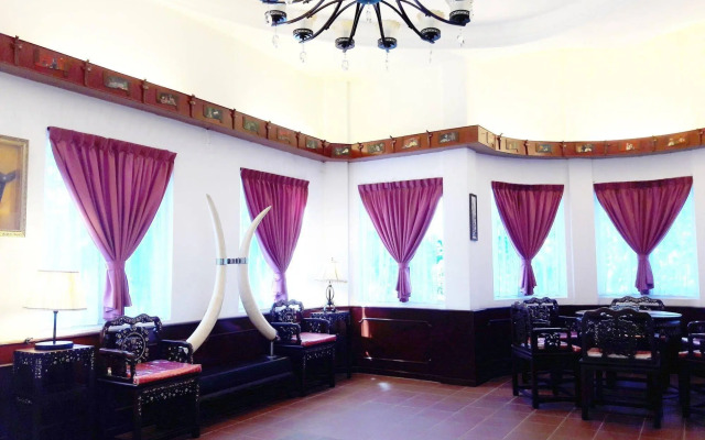 Shah's Beach Resort