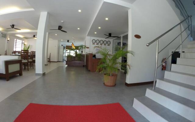 Ariston Dhangethi Inn