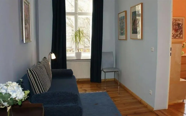 3-Room Apartment Emdener Strasse