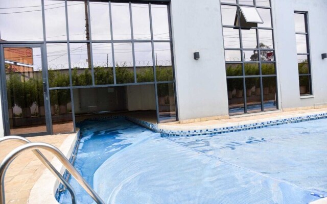 Lux Suites Nova APartments Westlands