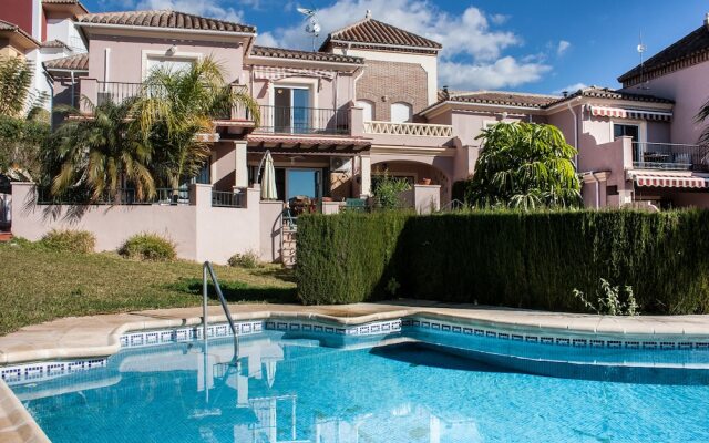 Cipreses House Canovas Nerja