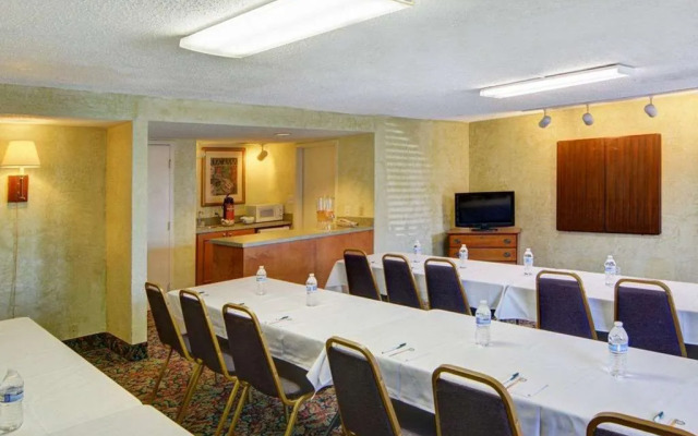 Quality Inn at Arlington Highlands