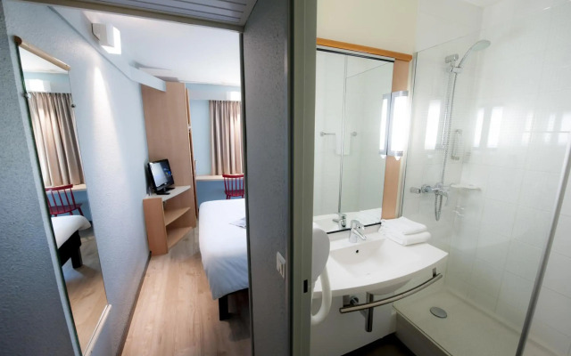 ibis Nantes La Beaujoire Parc Expo