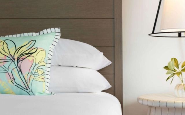 Lighthouse Hotel - Key West Historic Inns