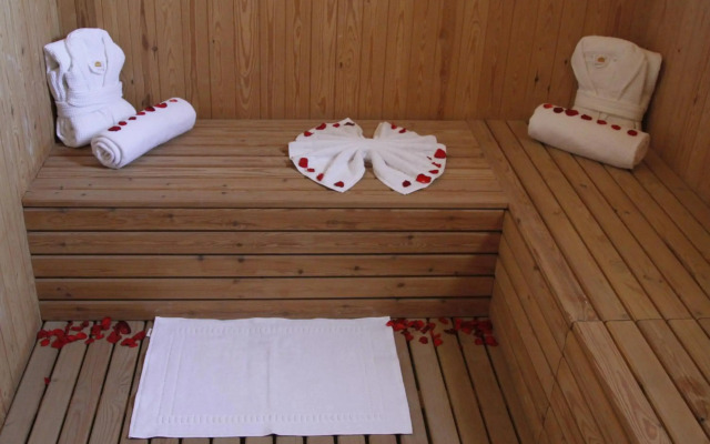 Borjs Hotel Suites & Spa