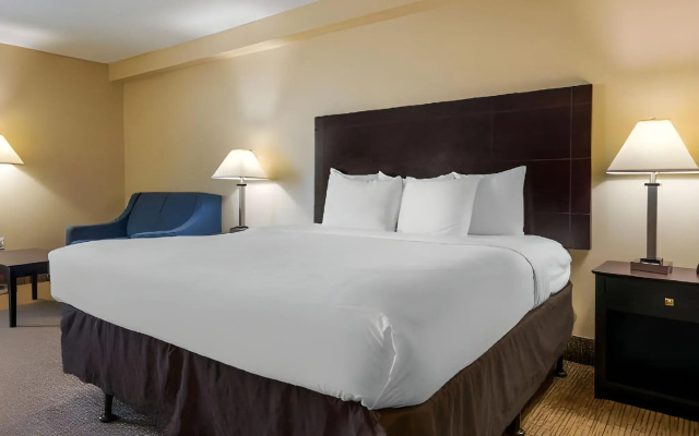 Comfort Inn International Dr.