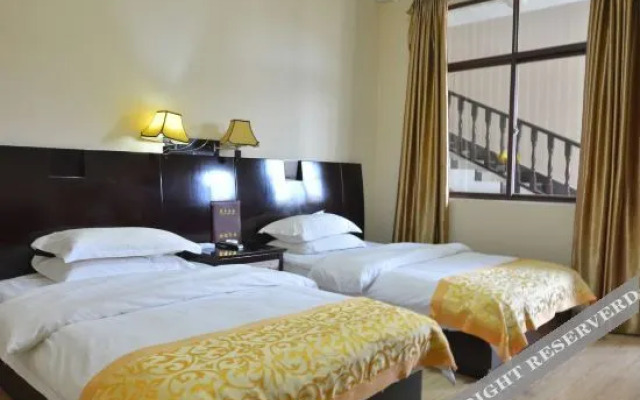 OYO DaLiYuLongTingHaiHotel