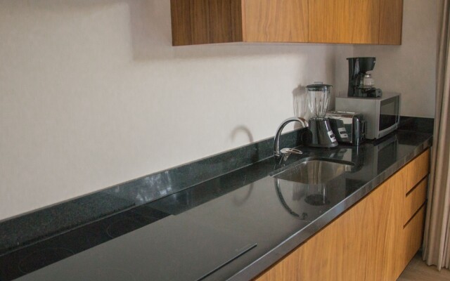 Amira Central Residence