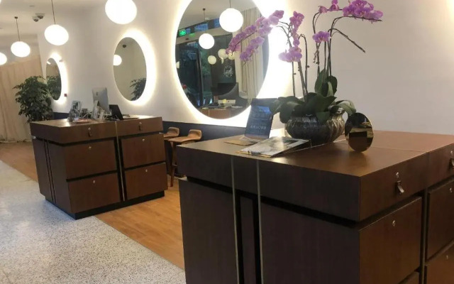 basePLUS-Binjiang Serviced Apartment