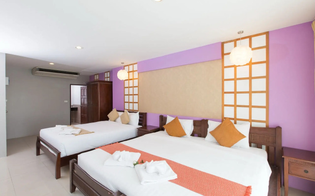 Time Out Hotel Beach Front