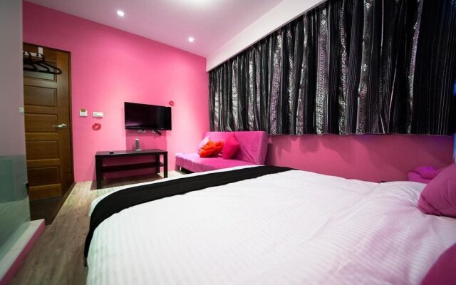 LuoDong YesFun B&B