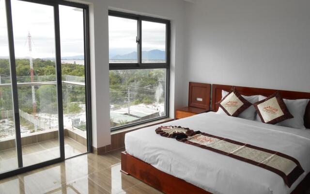 White Sand Cam Ranh Hotel