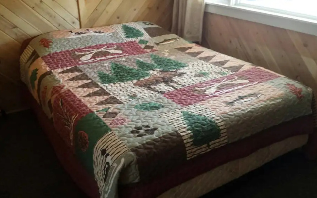 Bear Paw Inn