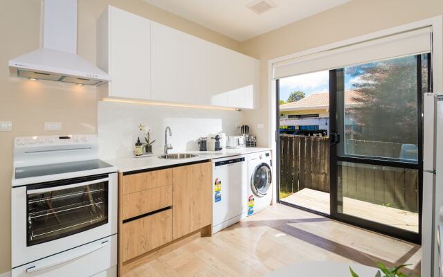 Unsworth Height New 3 Bedrooms Unit