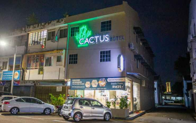 The Cave by Cactus Hotel Skudai