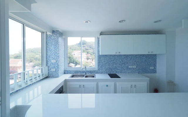 Koko Suite 8th Floor