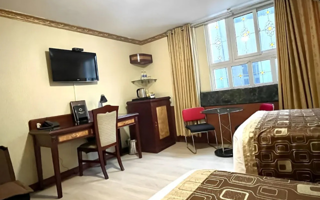 Oro Inn Hotel