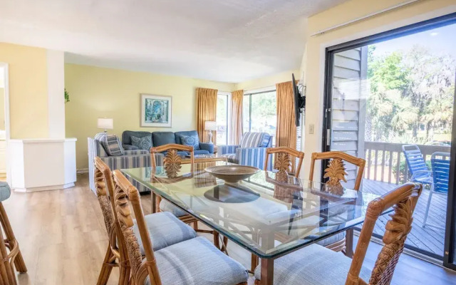 Spinnaker At Shipyard