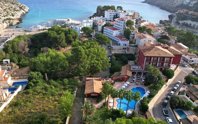 Hotel Cala Sant Vicenç - Adults Only + 16