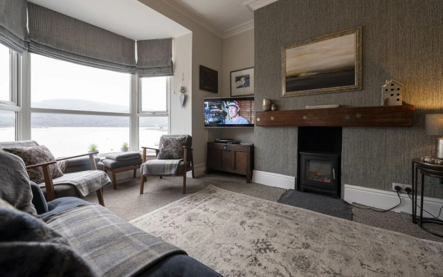 Harbour View - Flat 2