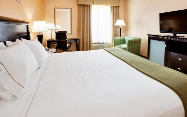 Baymont by Wyndham East Windsor Bradley Airport