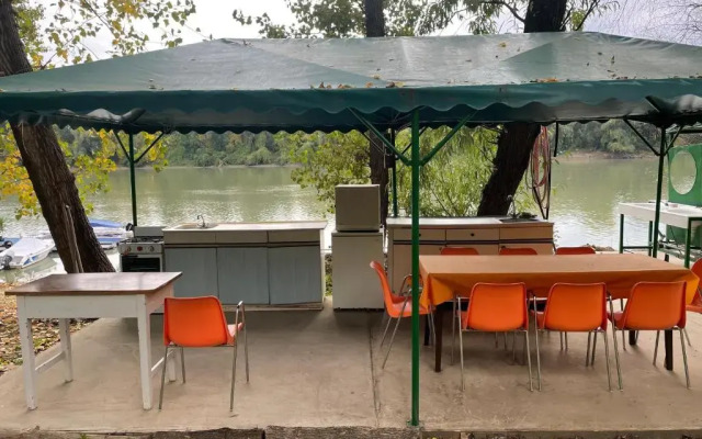 Tisza-beach wild camping4