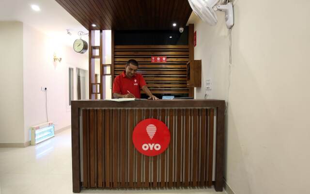 OYO 8954 Hotel Joy