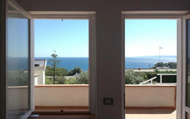 Alma House Santa Cesarea