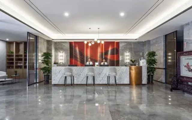 Zhengzhou Xinyang Lingrui Building Hotel (Provincial People's Hospital Metro Station)